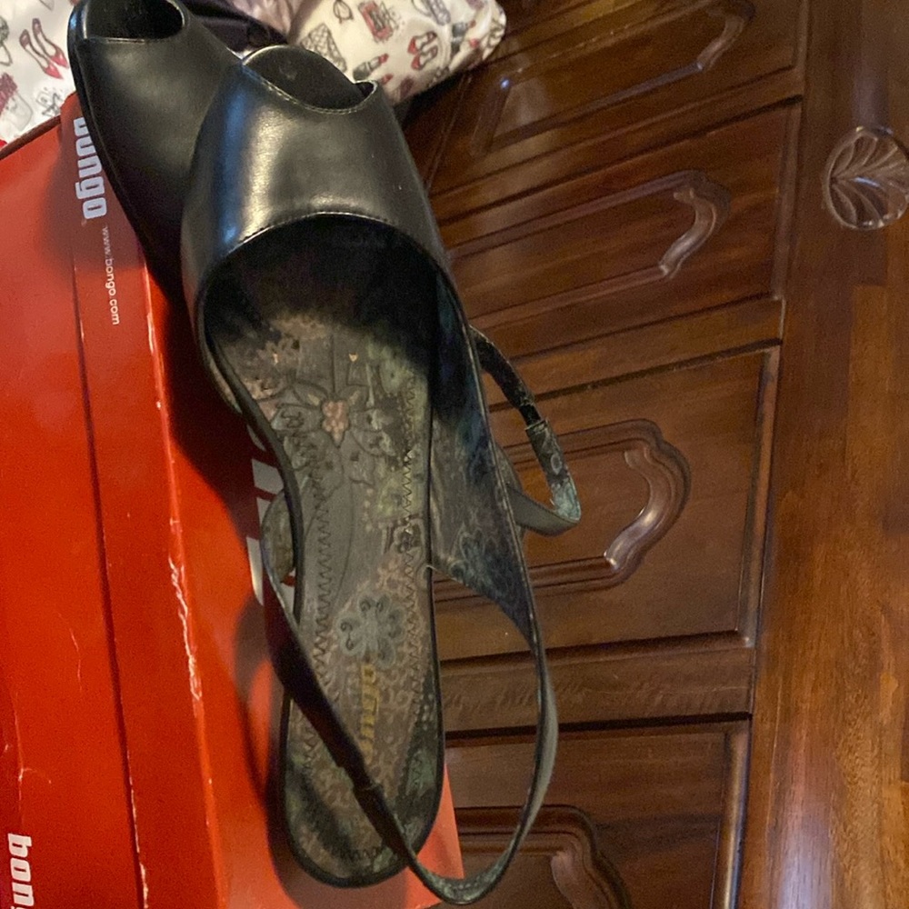 Bongo sandals
